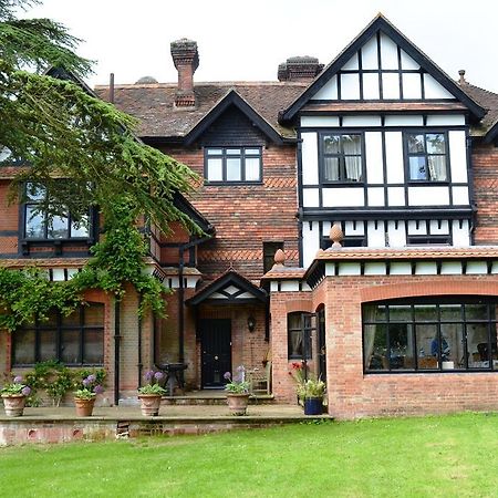 Bed and Breakfast Hambledon House Godalming Exteriér fotografie